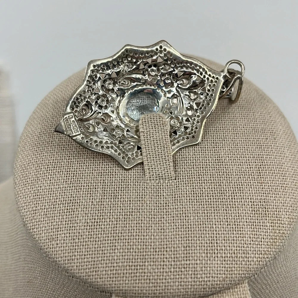 Vintage DS Designer Signed 925 Sterling Silver Blue Topaz Pendant - Picture 4 of 11